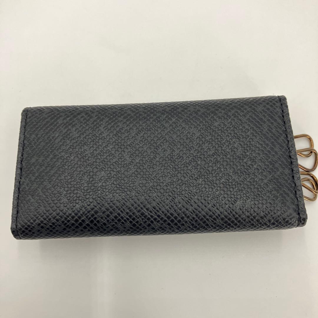 【美品】ルイヴィトン 4連キーケース タイガ ミュルティクレ4 ブラック