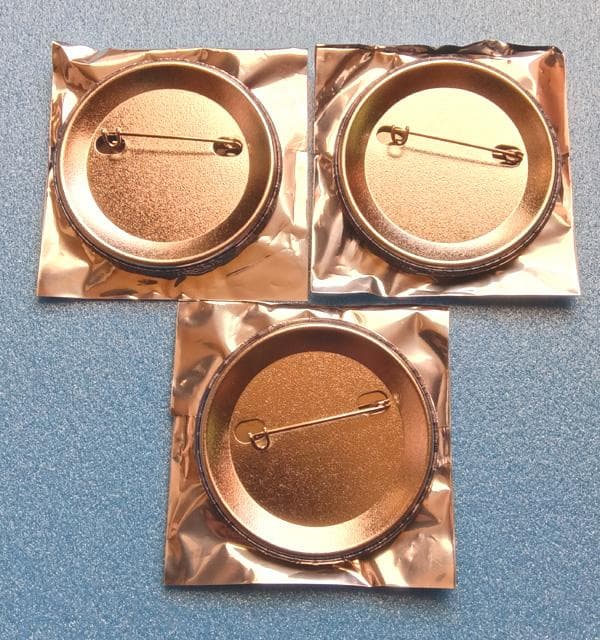 鬼滅の刃 絵巻カフェ 哀絶 箔押し 缶バッジ セット