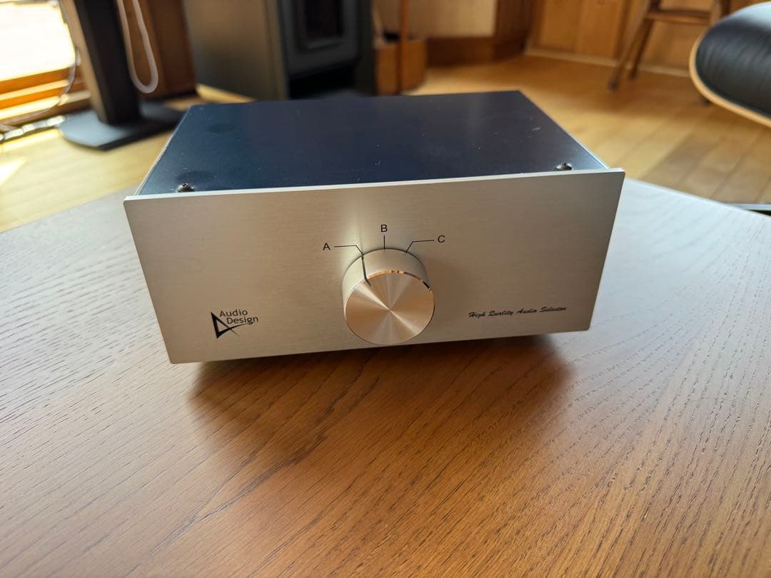 オーディオデザイン　ラインセレクター　HAS-3L