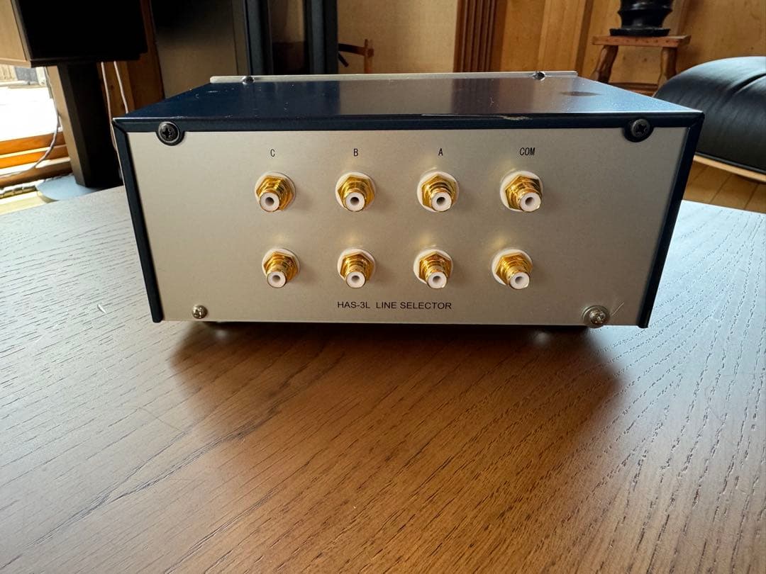 オーディオデザイン　ラインセレクター　HAS-3L