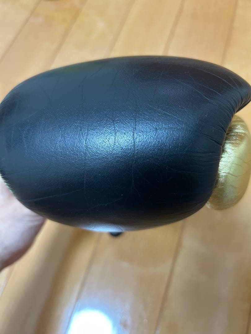 Everlast ボクシンググローブ 8oz ゴールド/ブラック