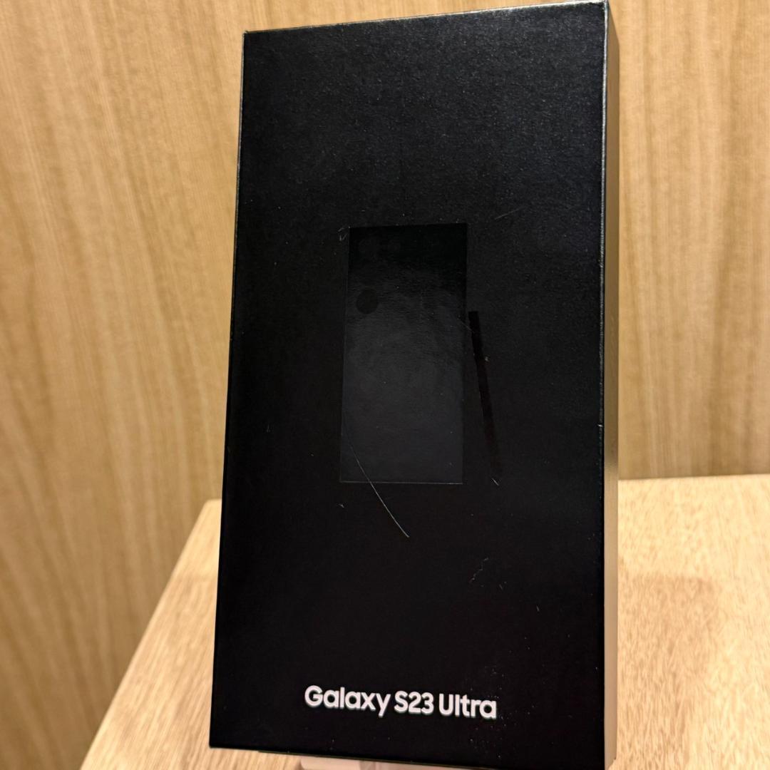Galaxy S23 Ultra 海外版 SIMフリー デュアルSIM おまけ付