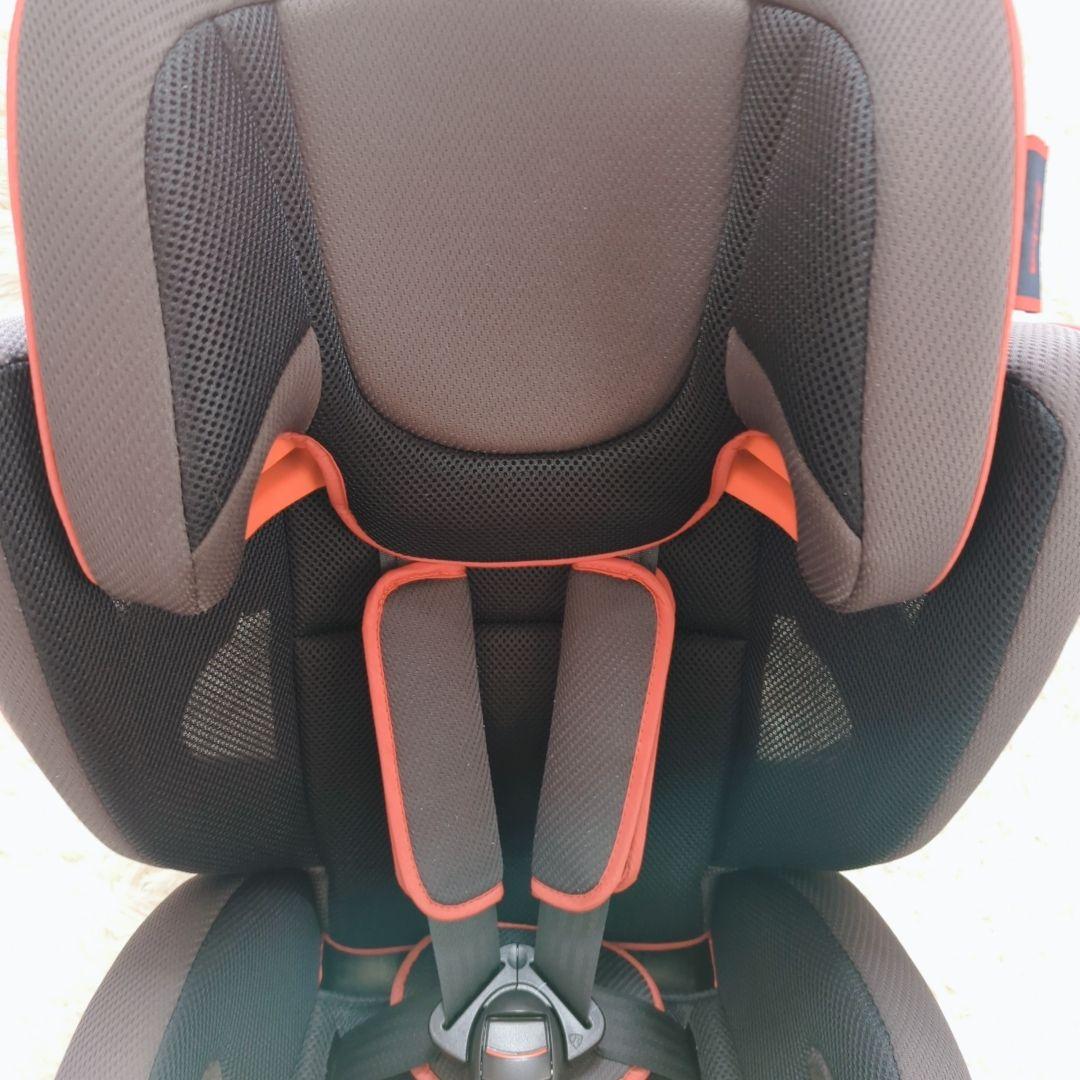 アップリカ　ジュニアシート　エアーグルーヴ　93501