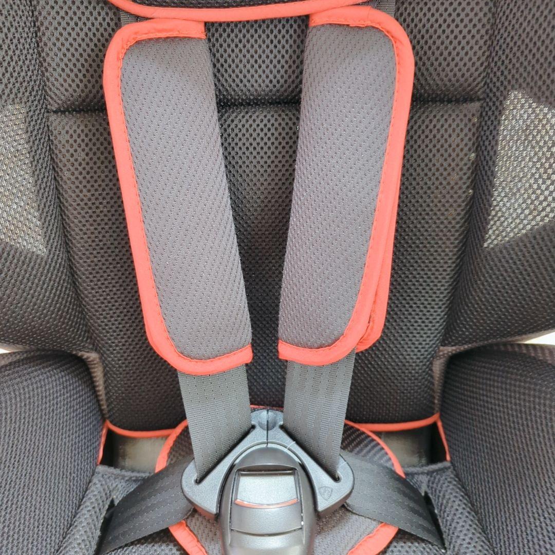 アップリカ　ジュニアシート　エアーグルーヴ　93501