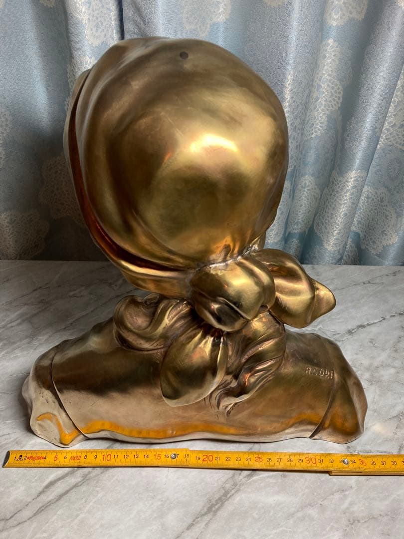 A.GORI　 真鍮製　女性胸像