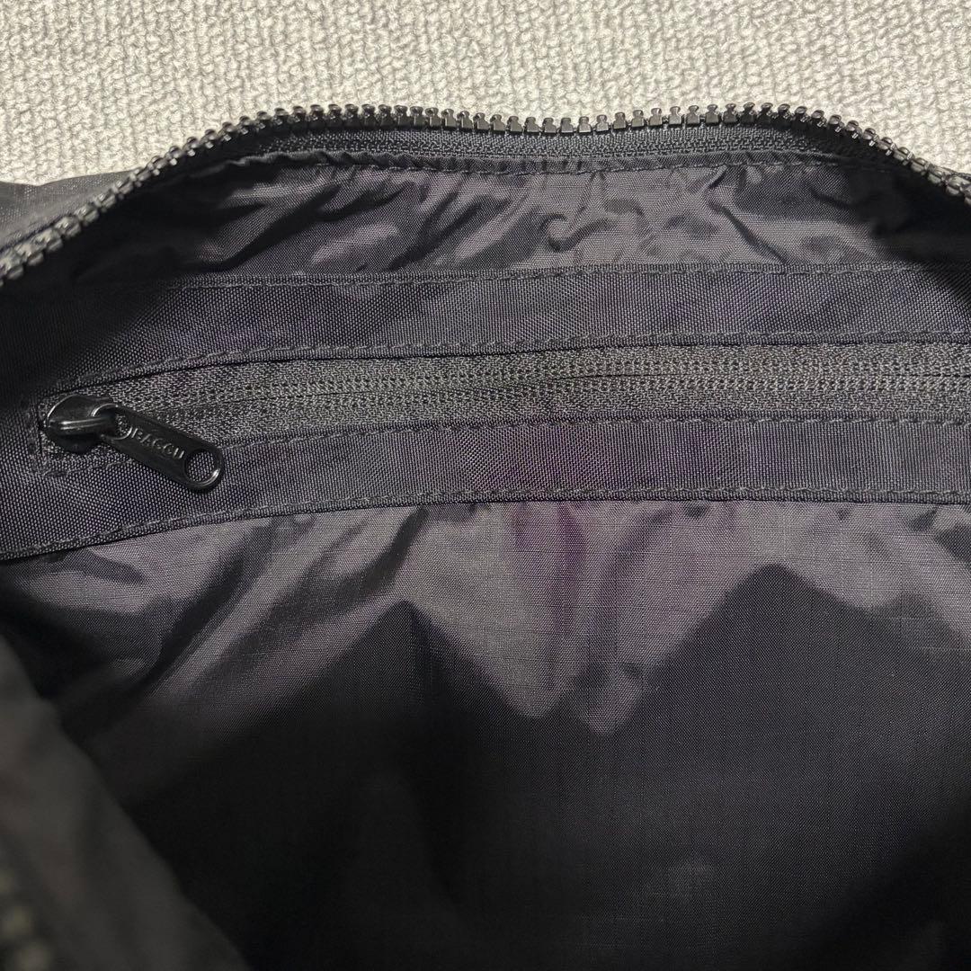 BAGGU ミディアム ナイロン クレッセント バッグ