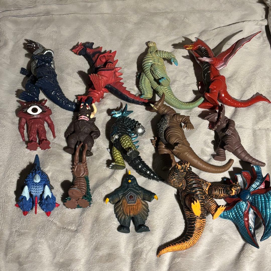 ウルトラマン 怪獣フィギア まとめ売り