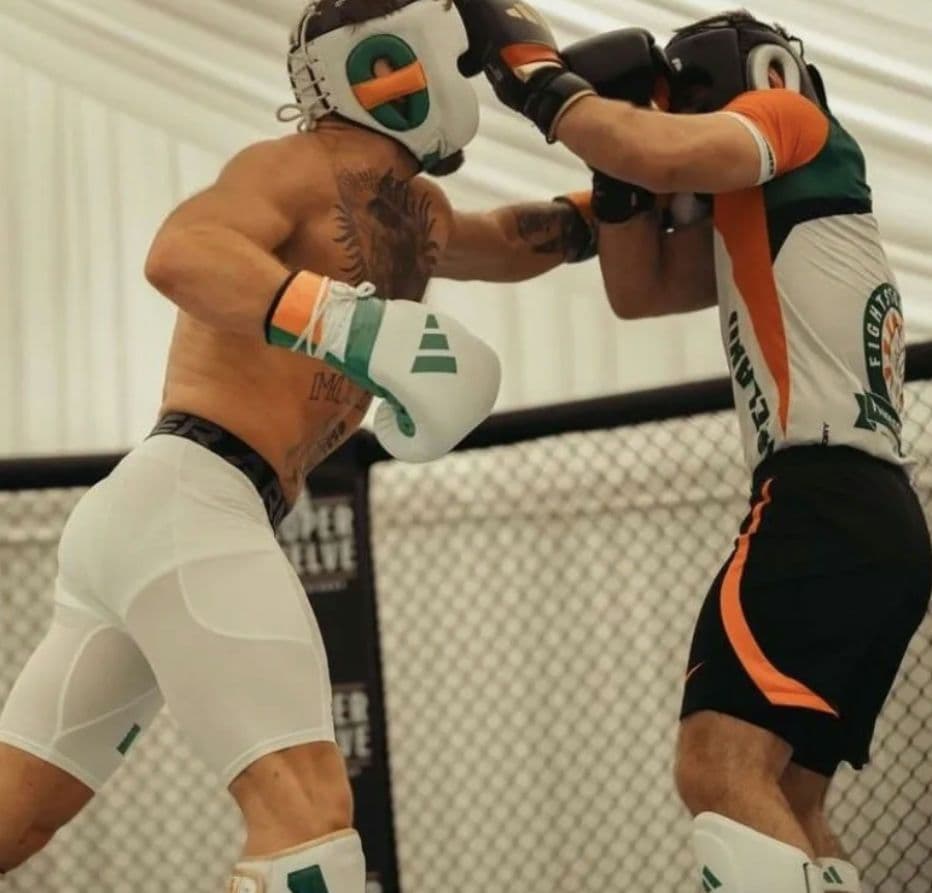 新品未使用☆マクレガーadidas ヘッドギア ホワイト　サイズL