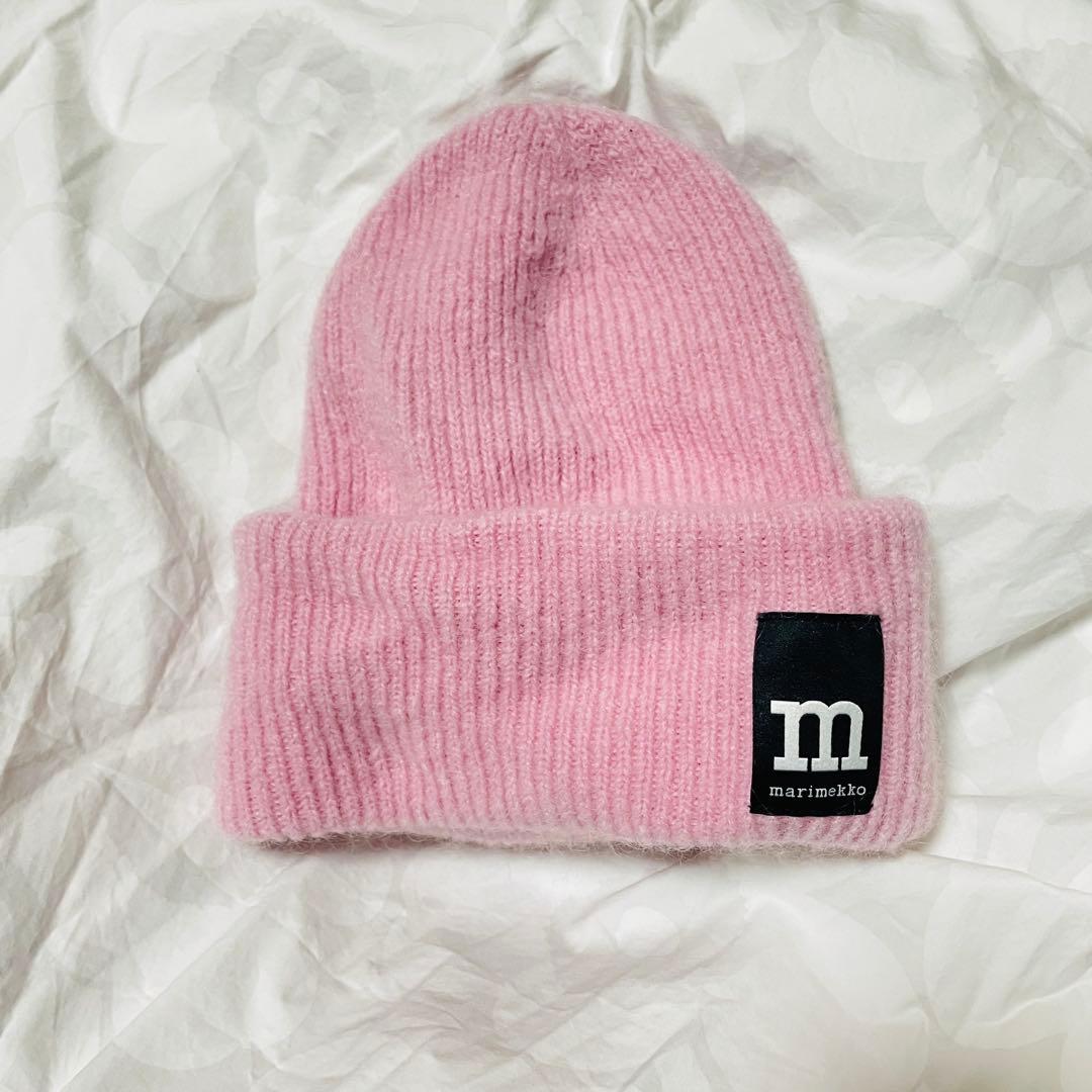 marimekko ピンク ニット帽