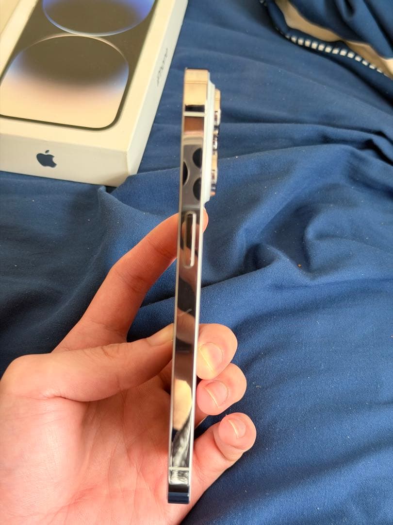 【美品】iPhone14 Pro 512GB シルバー