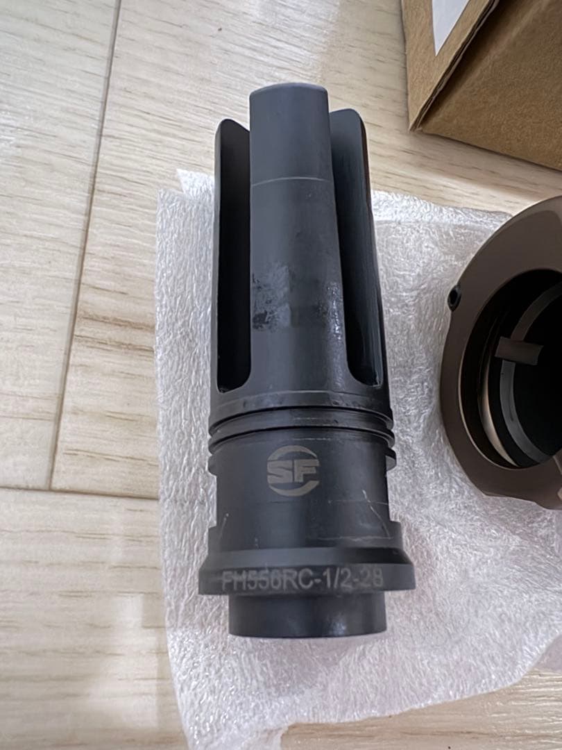 Surefire SOCOM556 RCタイプ　サプレッサー　 ダークアース