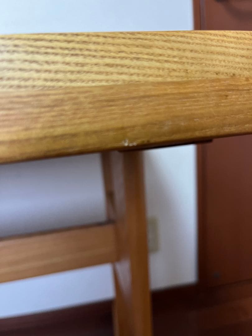 【手渡し愛知県、岐阜県歓迎】貞苅椅子製作所ダイニングテーブル　nagare