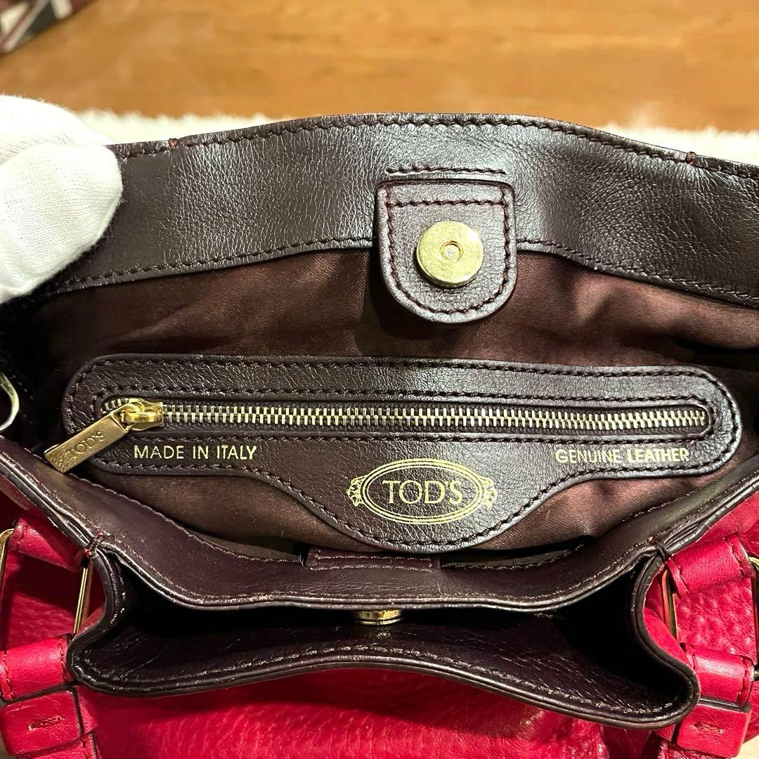 ✨希少✨2WAY✨TOD’S トッズ ショルダーバッグ ハンドバッグ レザー 赤