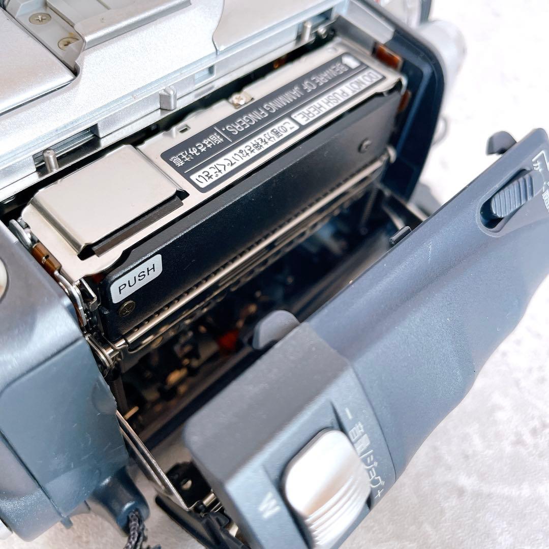 美品 パナソニック NV-GS200 デジタルビデオカメラ シルバー