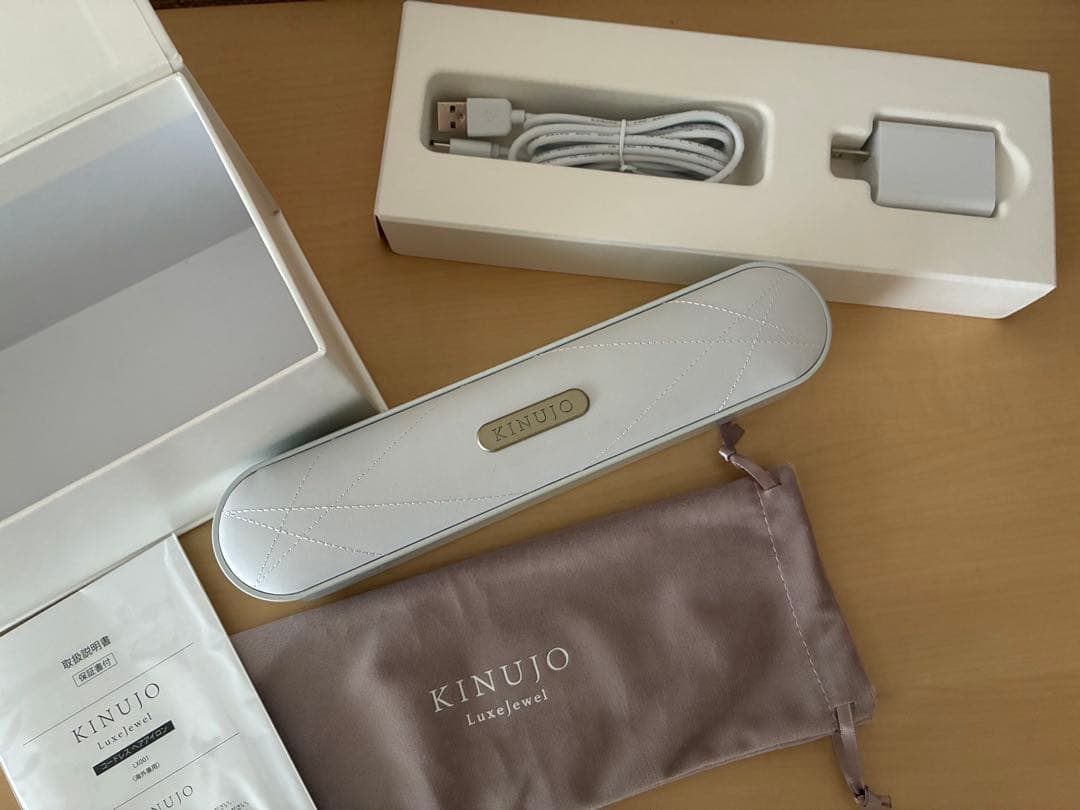 KINUJO LUXEJEWEL コードレスストレートアイロン