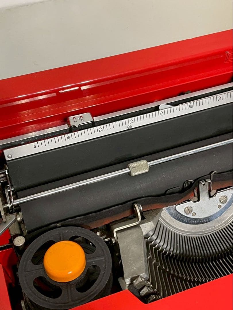 【希少名作】Olivetti Valentine オリベッティ バレンタイン 赤