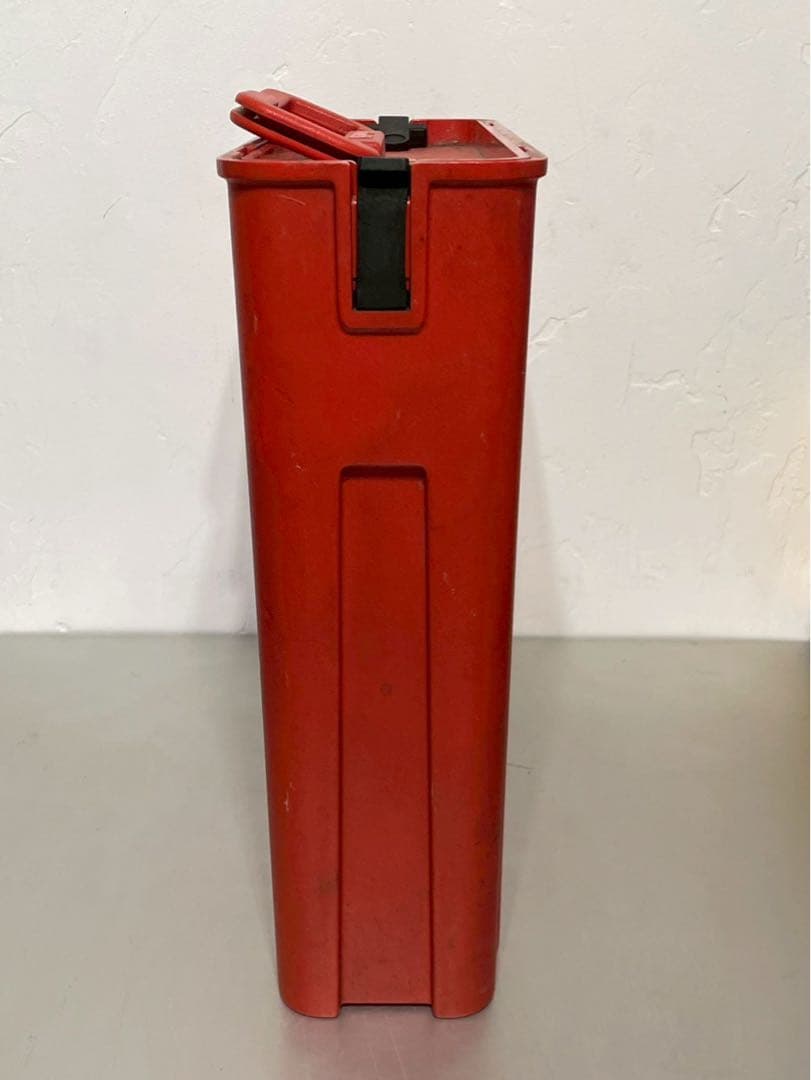 【希少名作】Olivetti Valentine オリベッティ バレンタイン 赤