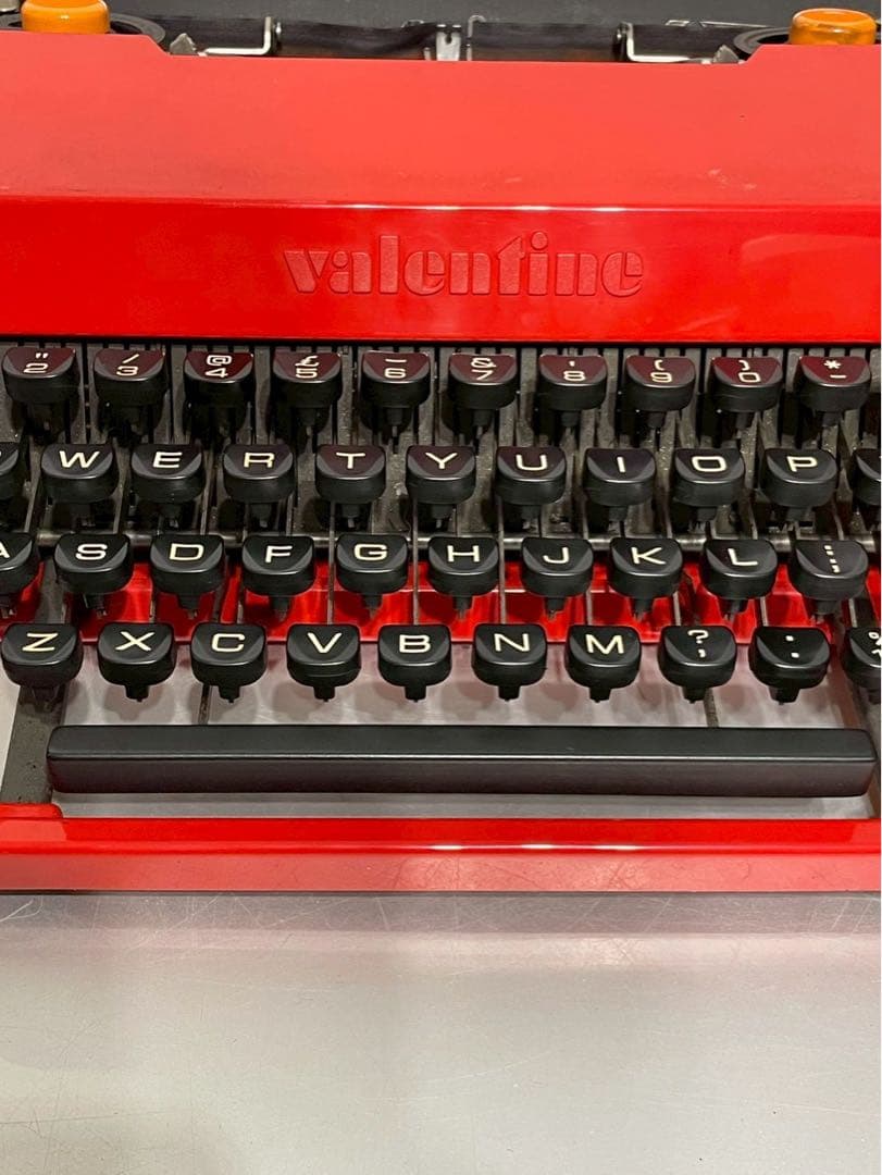【希少名作】Olivetti Valentine オリベッティ バレンタイン 赤