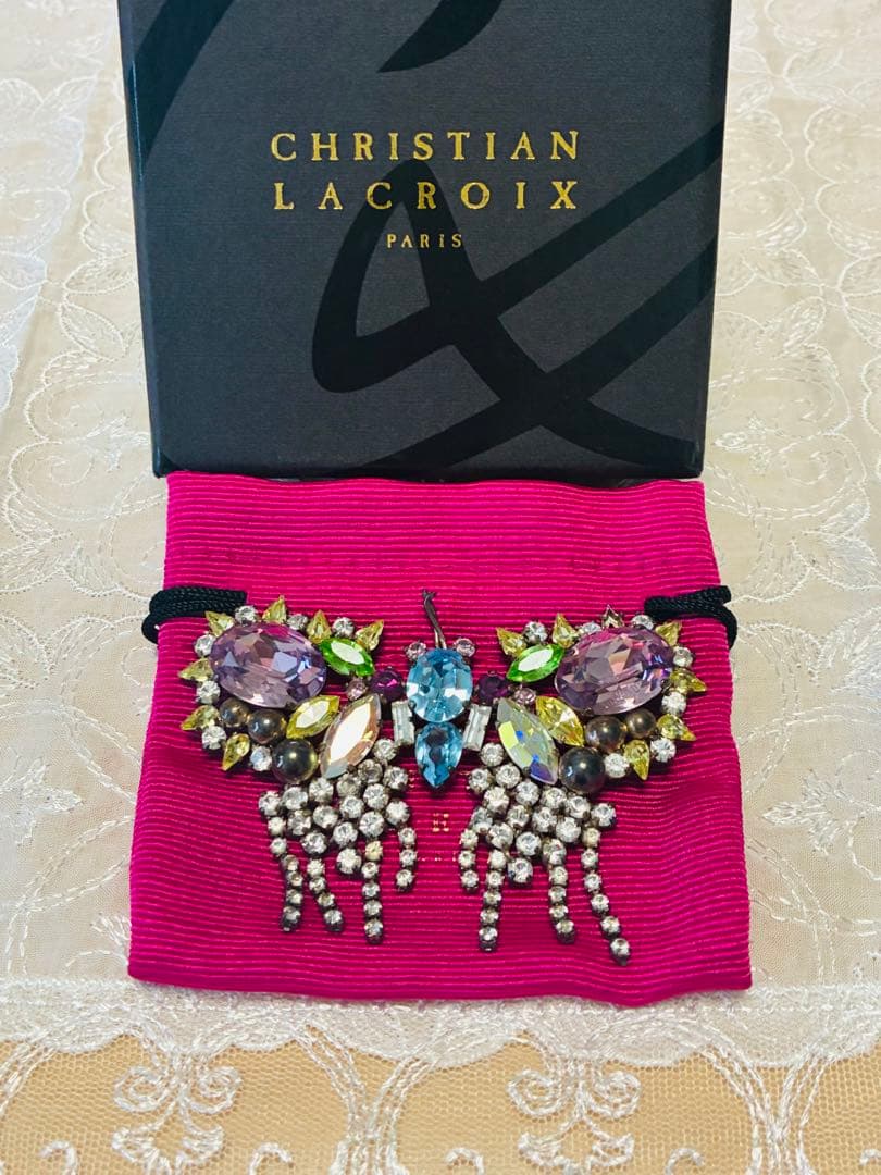 CHRISTIAN LACROIX 蝶モチーフ ブローチ