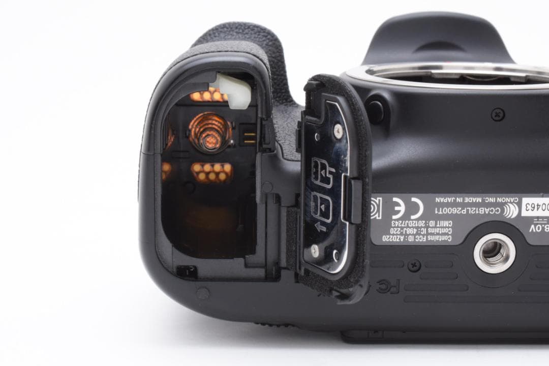 キヤノン Canon EOS 70D ボディ デジタル一眼レフカメラ