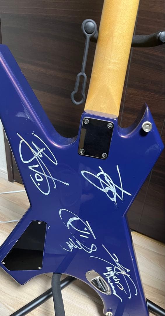 KILLER KB-DAGGERエレキベース Ohsy Dem出品