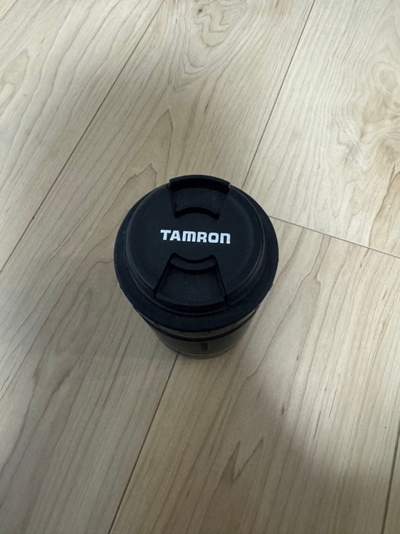 タムロン 100-300mm ズームレンズ