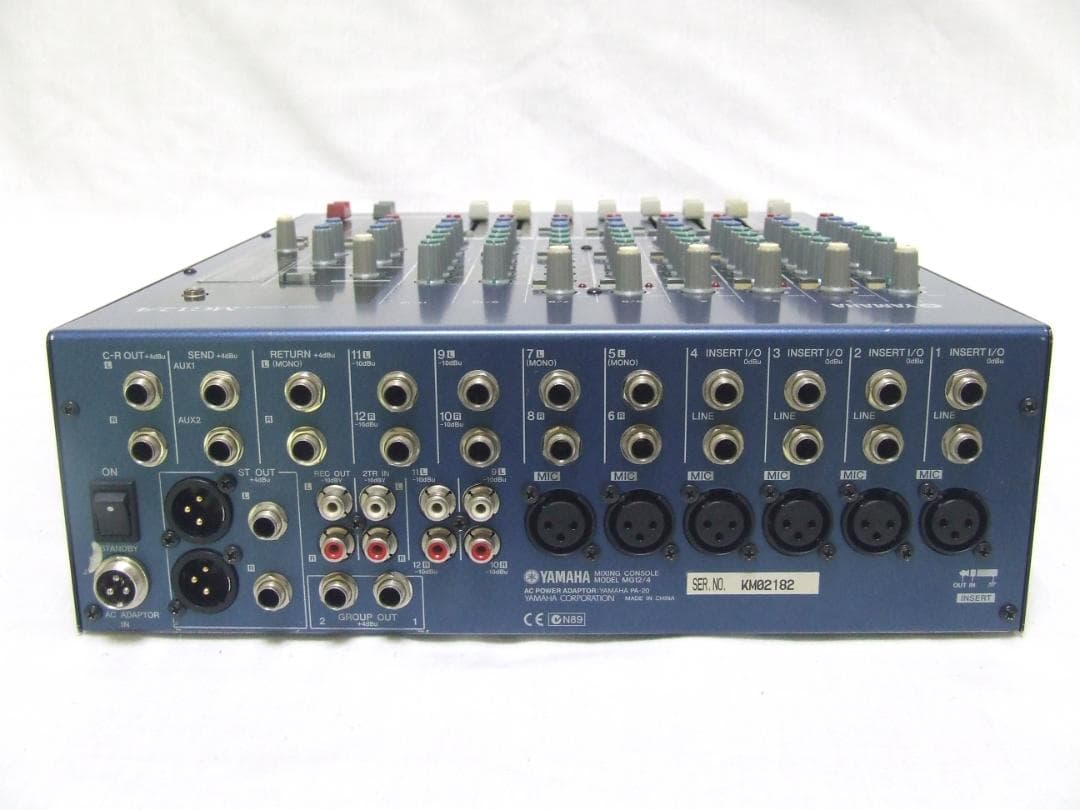 Yamaha MG12/4 アナログミキサー