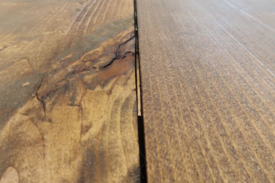 アイアン脚木製テーブル　幅約90cm奥行き約59.5cm高さ約69cm