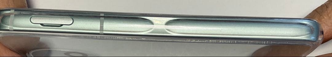 AQUOSはとても良く気に入っていたのですが 簡単スマホに変えた為！