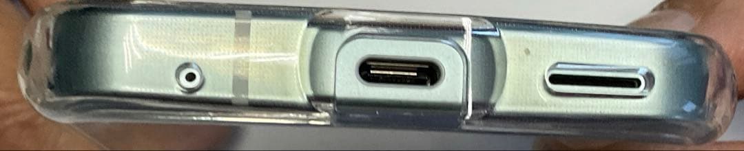 AQUOSはとても良く気に入っていたのですが 簡単スマホに変えた為！