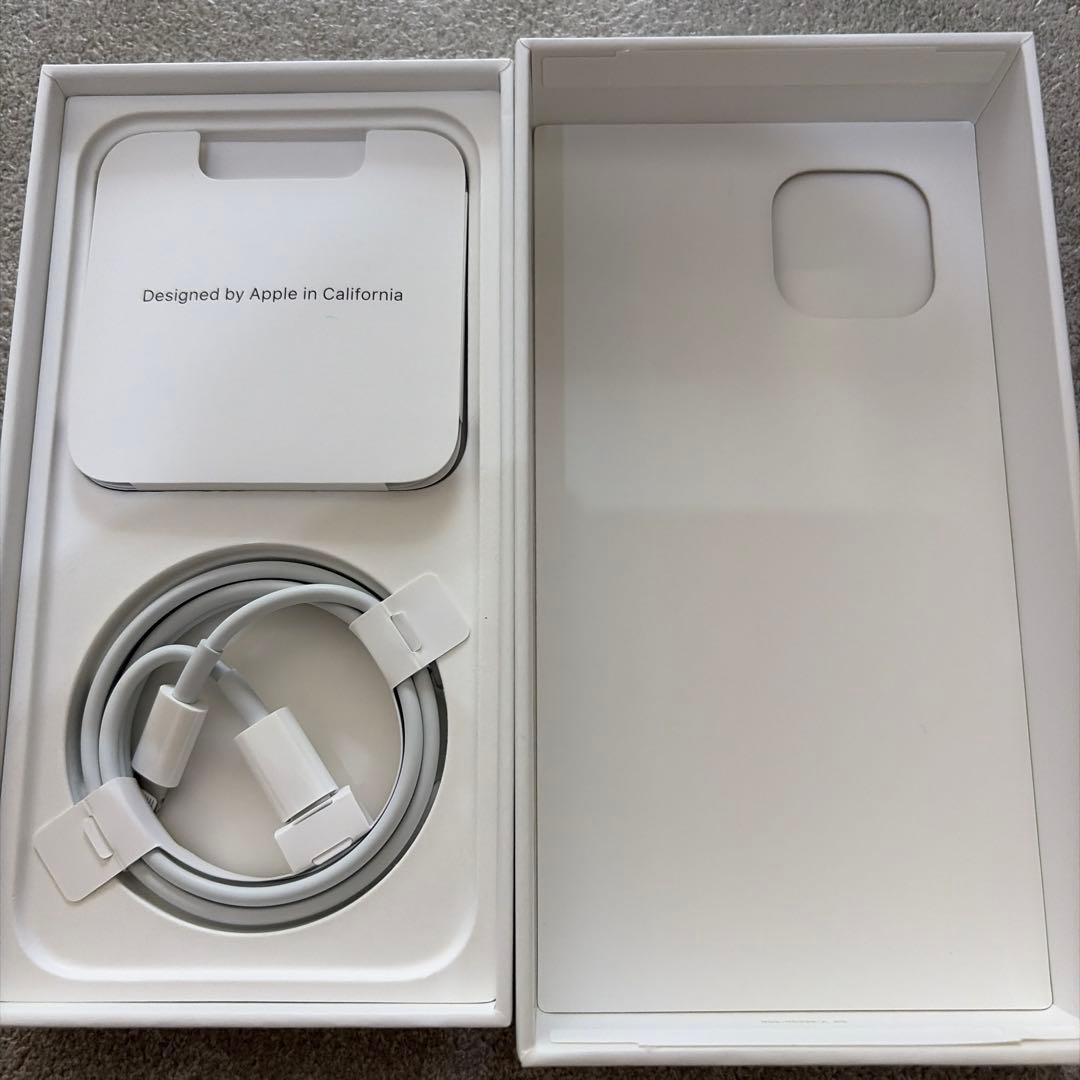 期間限定最大値下！　iPhone13 本体 グリーン128GB SIMフリー