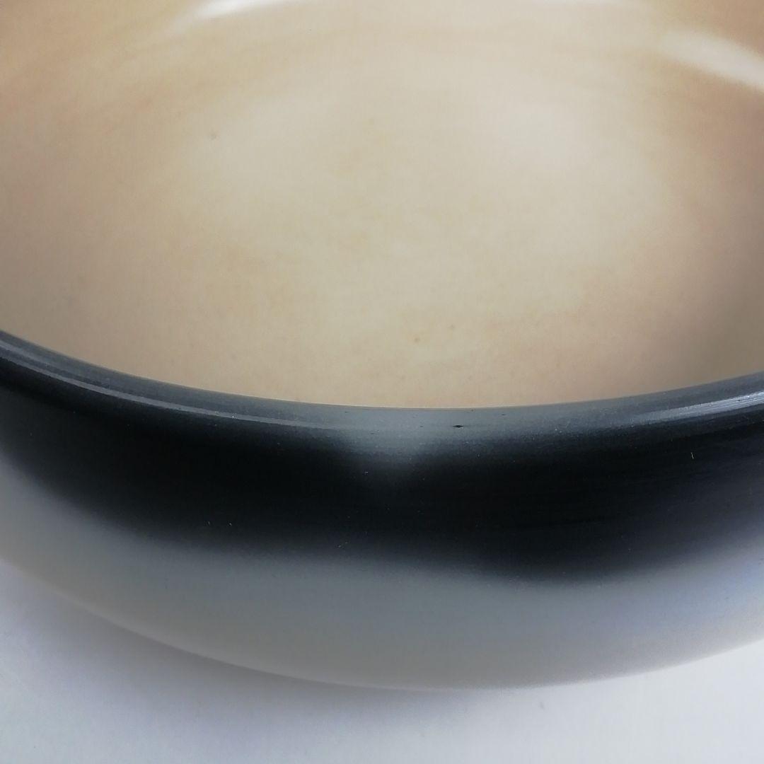 Ｔ８２０　灰器　『雲華焼』『桂窯　寄神崇白 造』　共箱　茶道具