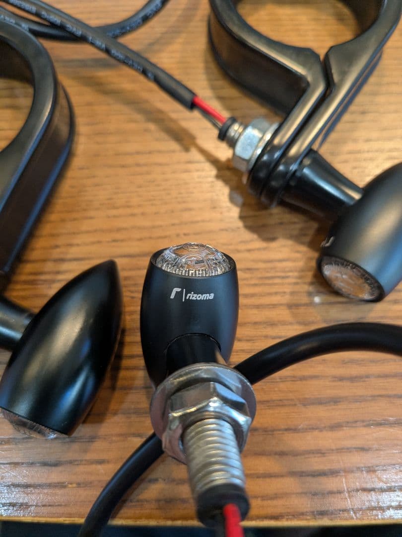 Rizoma 小型LEDウインカー Club FR:150 4個セット