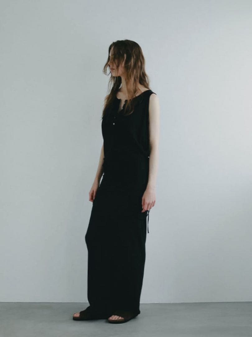 aimyETRE新作【新品未詳】ヘンリーネックエアリータンクトップ