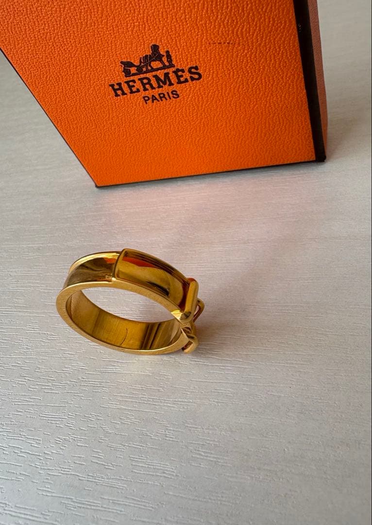 エルメス HERMES ベルトモチーフ スカーフリング ゴールド