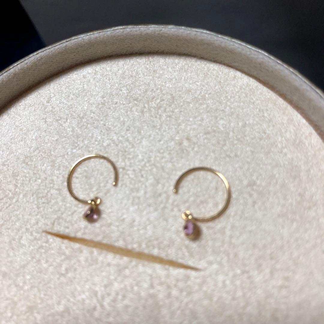 花 AHKAH K18イエローゴールド ピンクサファイアヌーディーピアス