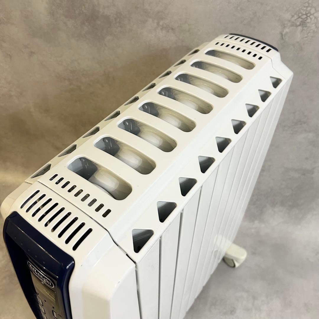 デロンギ オイルヒーター QSD0915-MB ストーブ　暖房