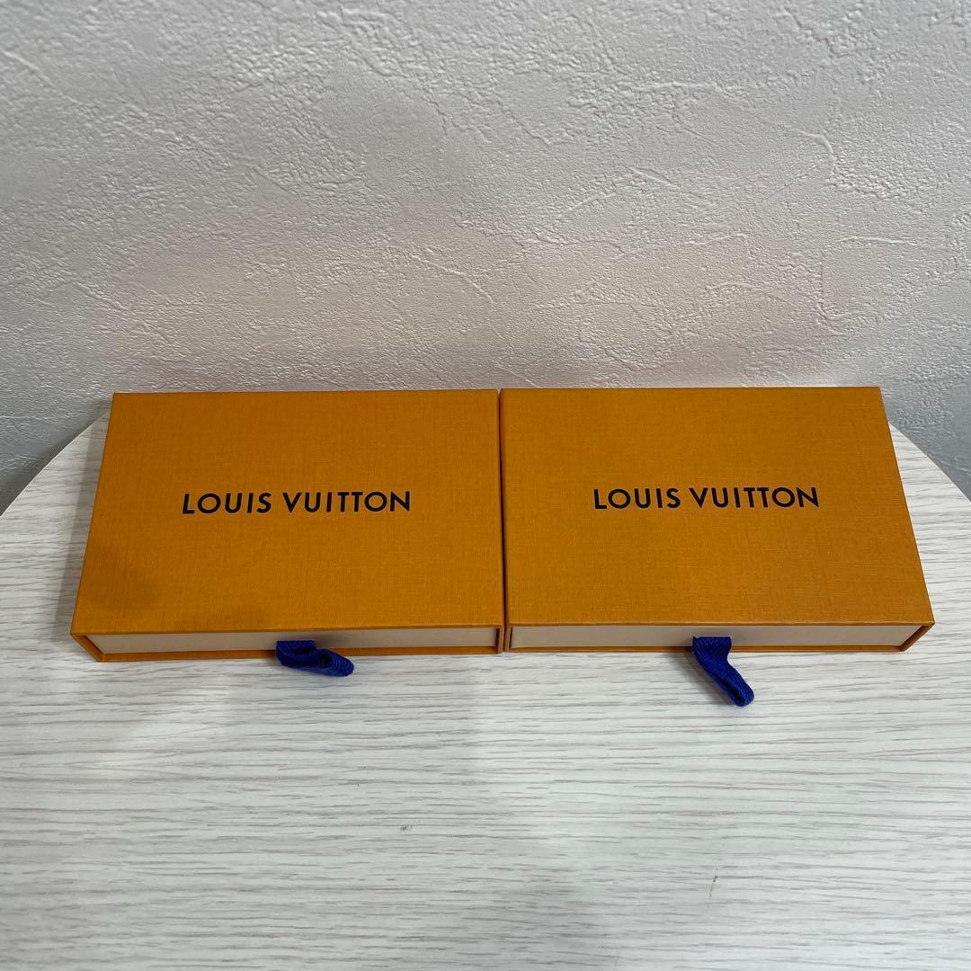 LOUIS VUITTONショッパー・空箱・巾着・メッセージカード