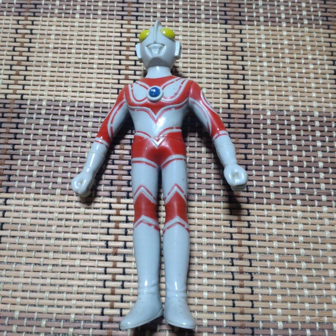 ウルトラマン　キングザウルス　グレートザウルス
