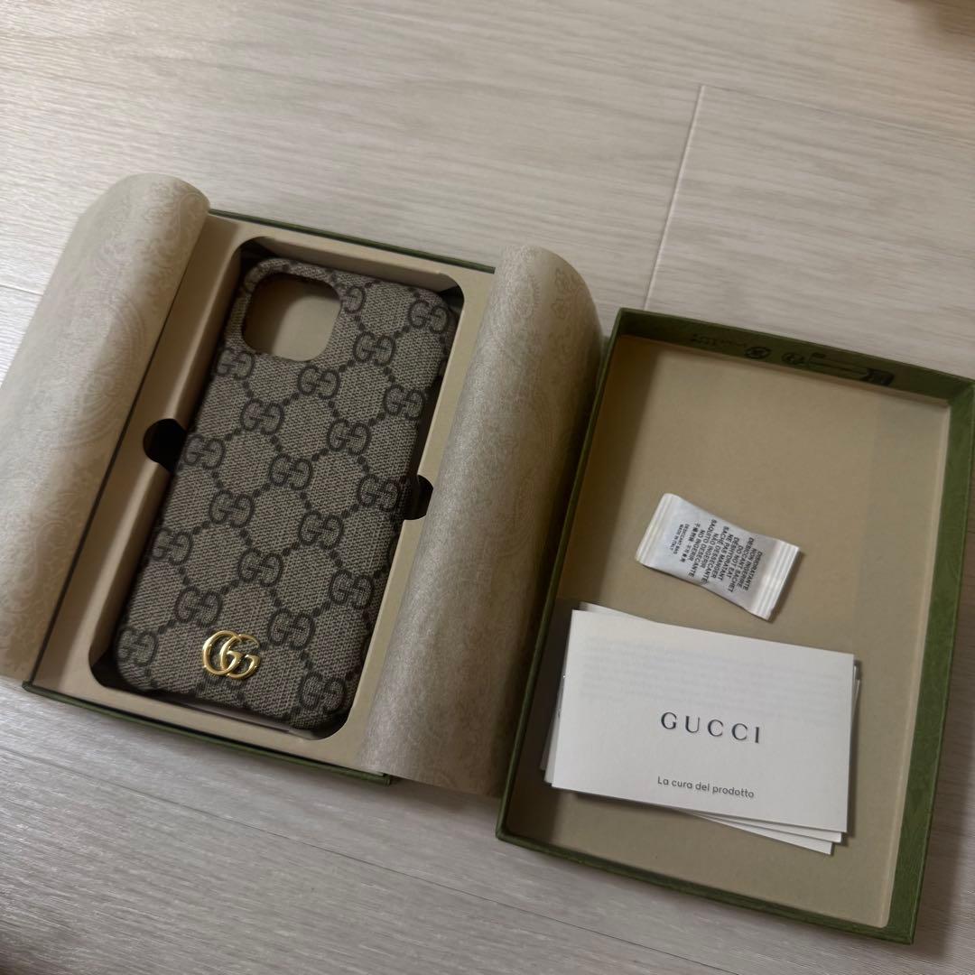 新品未使用 【GUCCI グッチ】オフィディア iPhone 15 ケース