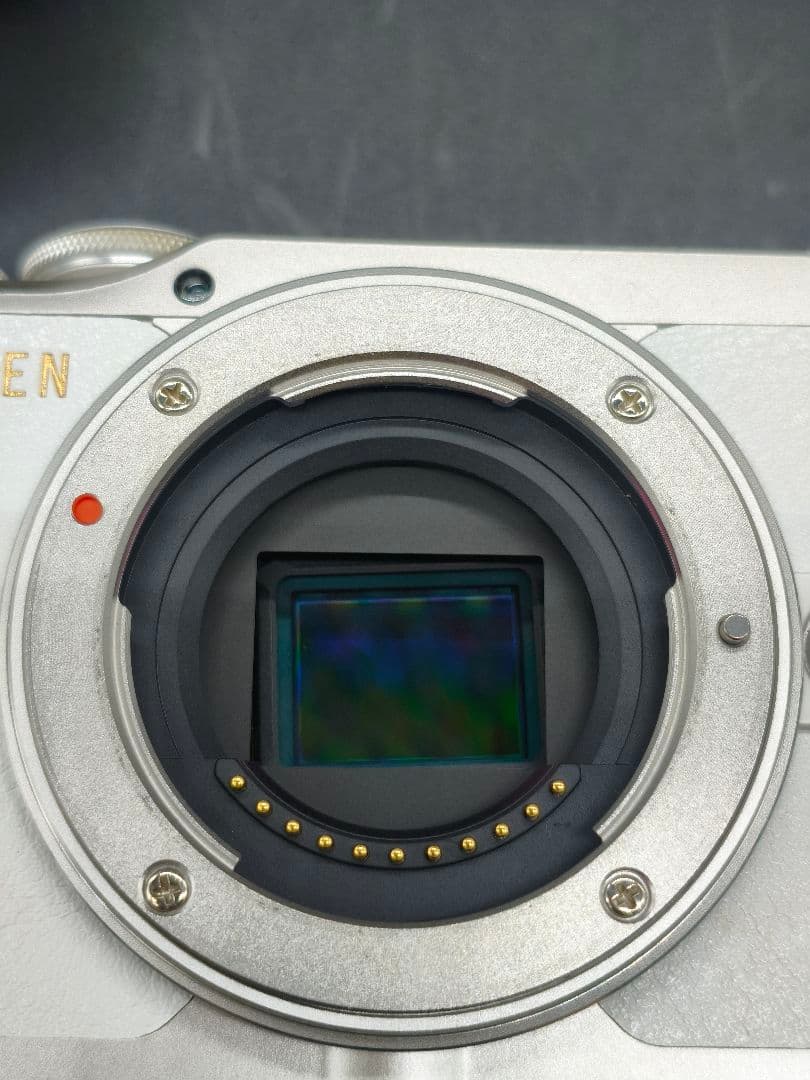 OLYMPUS PEN E-PL10 ホワイト　ダブルズームキット