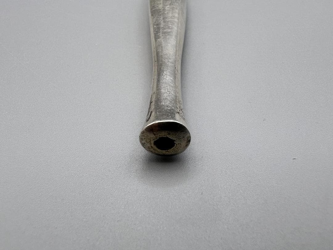 【海】純銀煙管　四角形　キセル　純刻印　銀細工　アンティーク　重量約38g