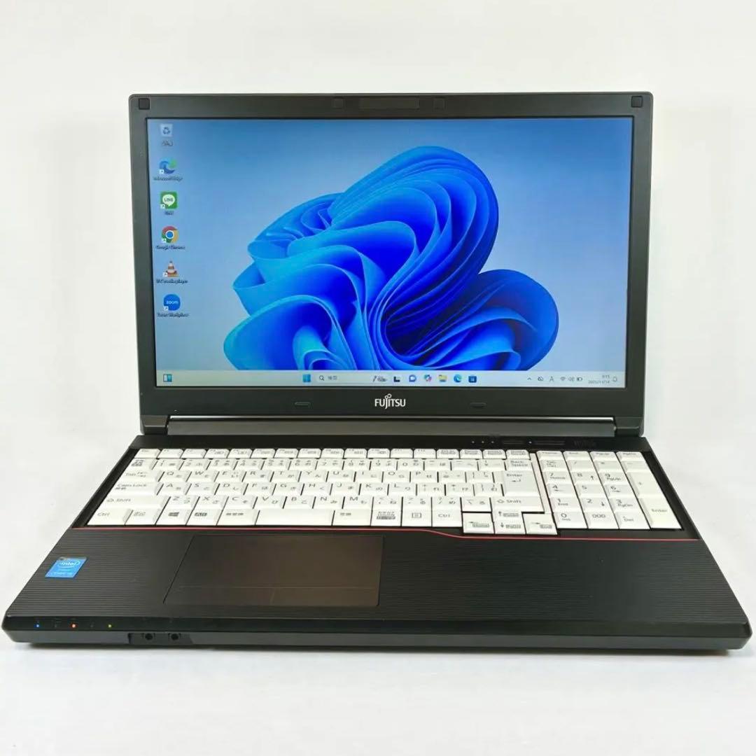 FUJITSU LIFEBOOK A574 i5 SSD480GBメモリ8GB