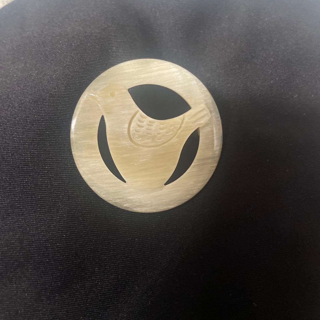 minä perhonen toriブローチ