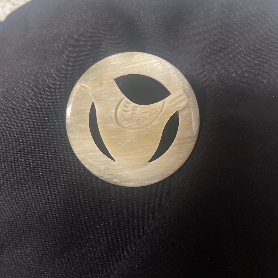 minä perhonen toriブローチ