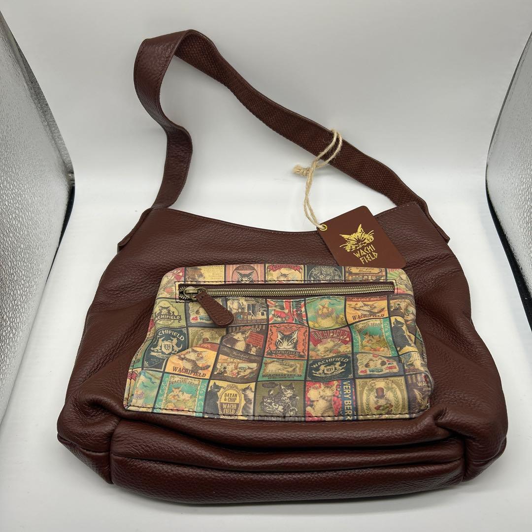わちふぃーるど　ダヤン　レトロアートレザーハンドルバッグ