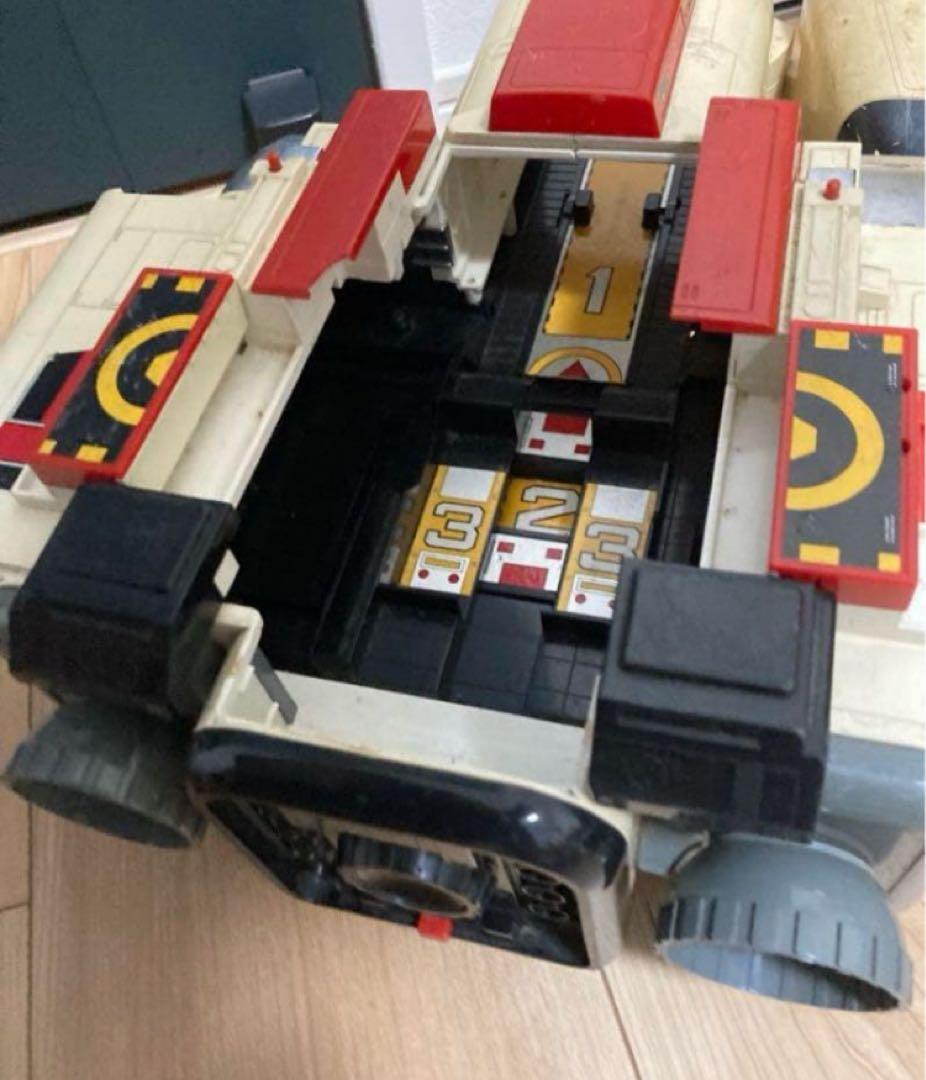 チェンジロボ　DX デラックス超合金　　電撃戦隊チェンジマン　シャトルベース