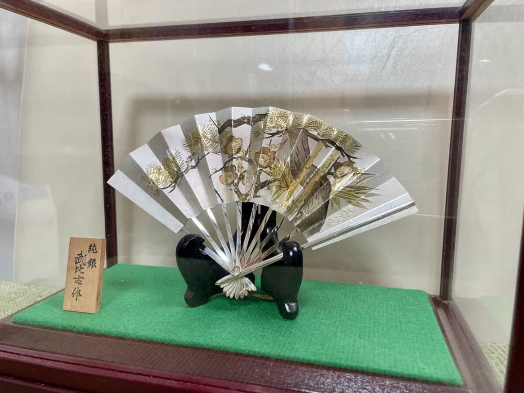 美品 TAKEHIKO 武比古　純銀 扇 6号　松竹梅　販売価格22万円(税込)