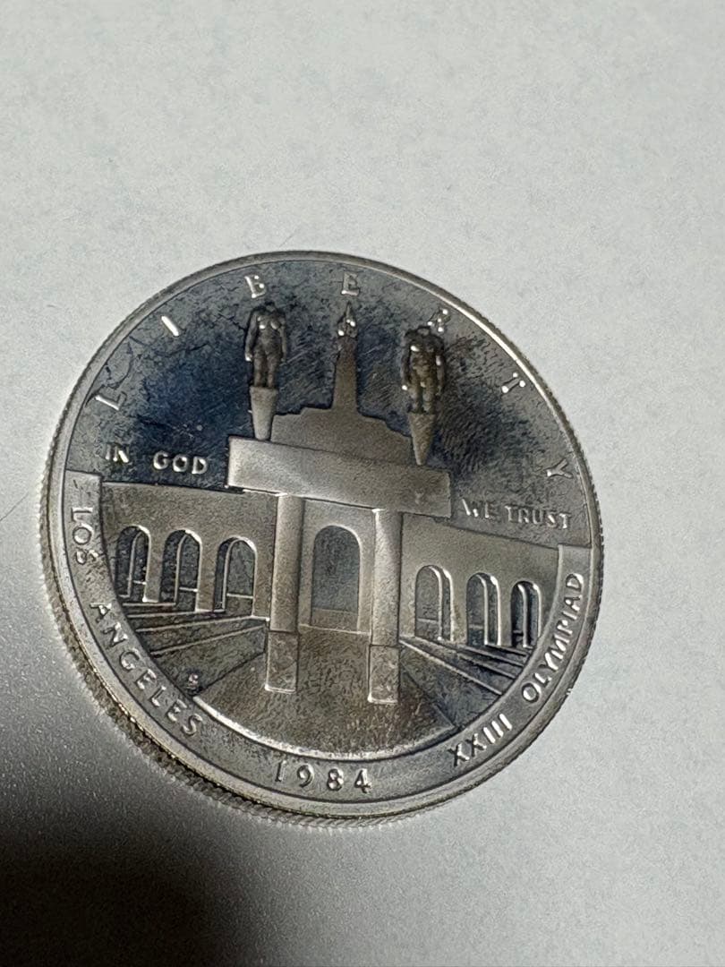 【銀貨保証】　アメリカ　1ドル銀貨　ロサンゼルスオリンピック記念　26.58g