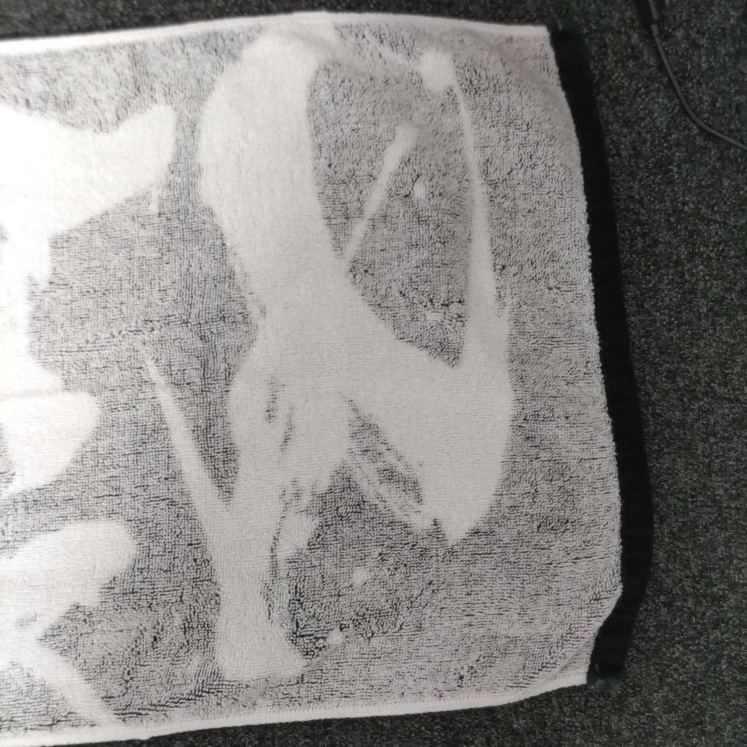 優里　初期レア　ダイナミックロゴタオル　ブラック